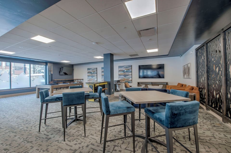 Bar seating in owner's lounge
