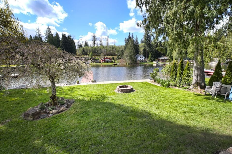 Fire pit in front yard
