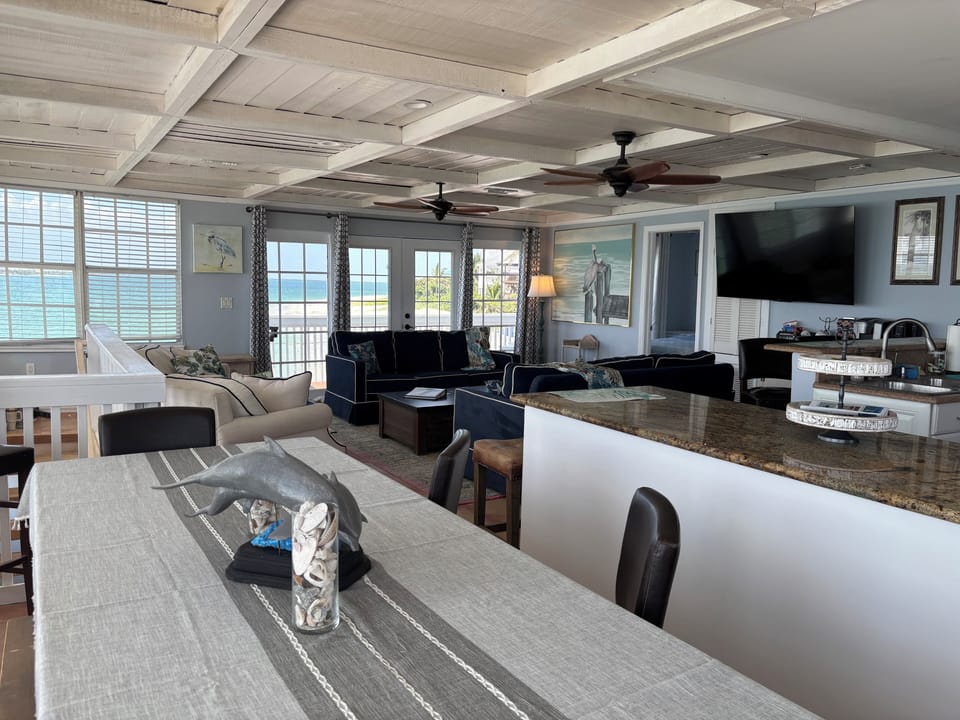 Upper level living area with large screen Smart TV