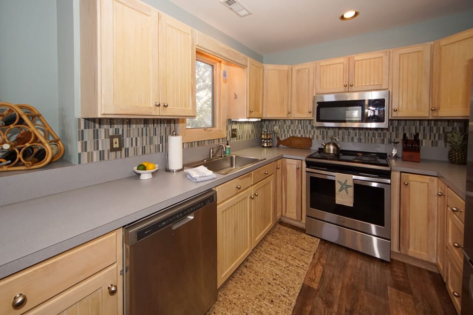 Fully stocked kitchen with plenty of counter space 