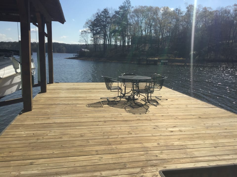 Dock