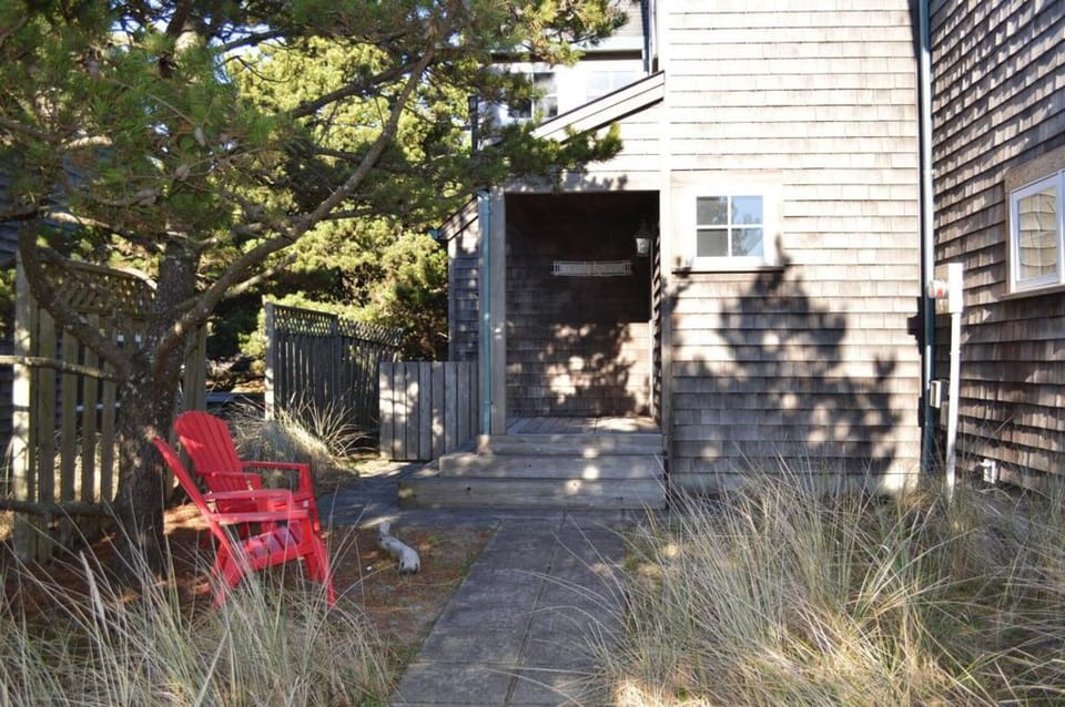 Front porch at our Beach House.