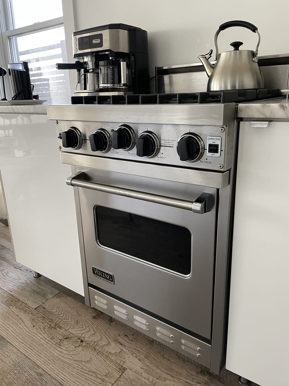 Viking Stove & De Longhi Coffee/Expresso maker with Steamer & Coffee grinder