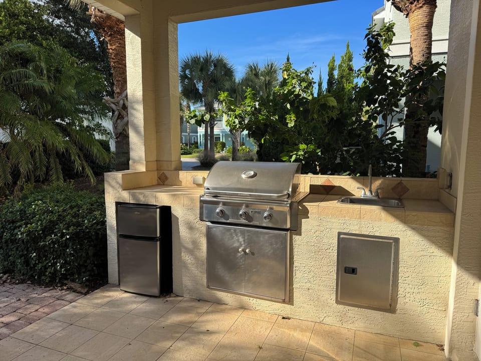 Outdoor Kitchen - Stainless Steel Grill, Fridge and Sink