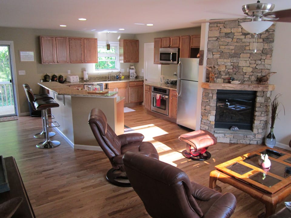 Relax within walking distance of downtown!