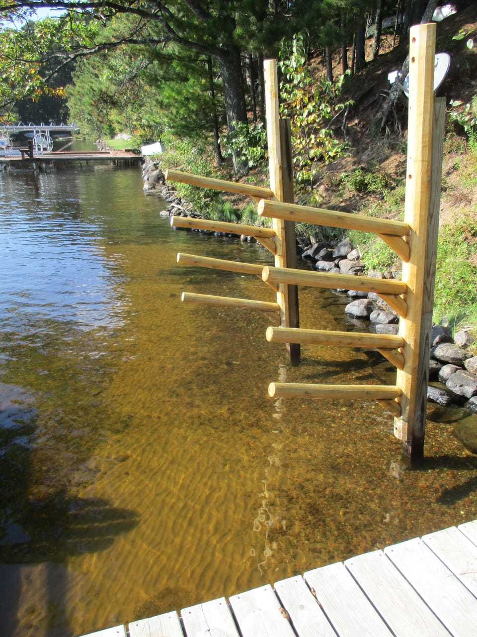 Paddleboard/Kayak rack. CLEAR SAND FRONTAGE!!
