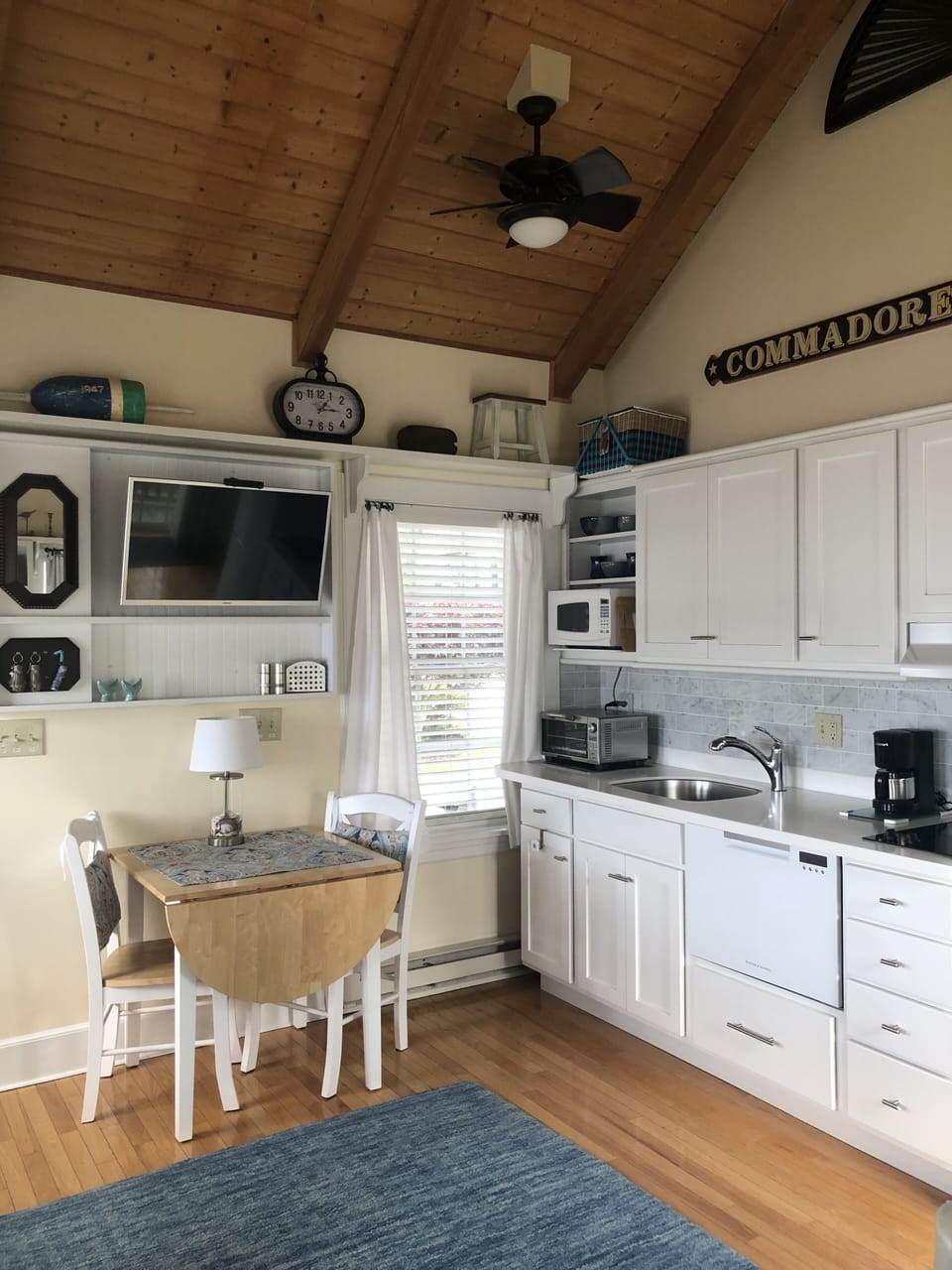 Kitchen area