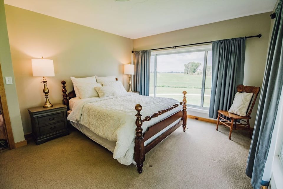 Garden room main floor