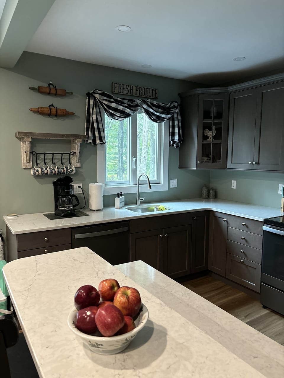 Spacious kitchen