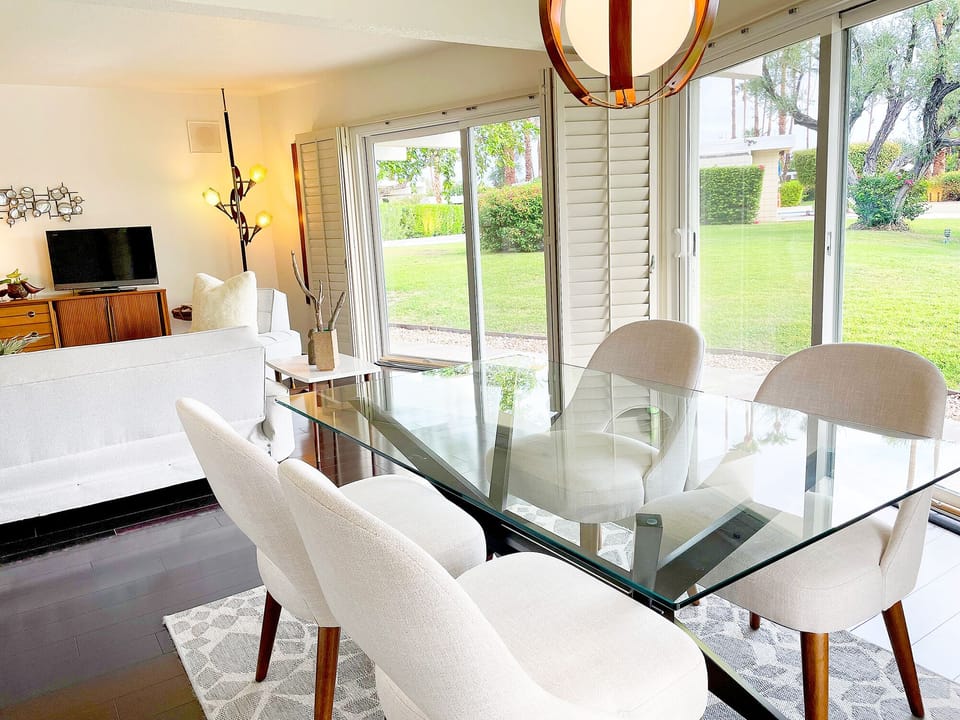 Dining area with sweeping views of the outdoor.