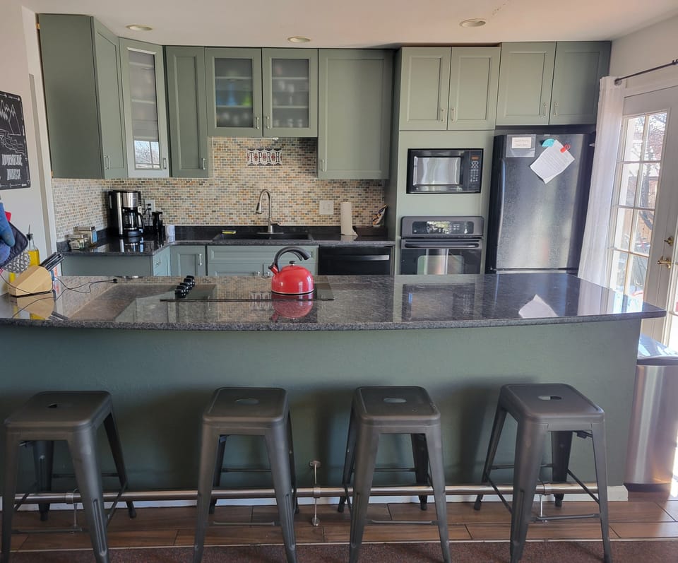 We just installed a brand new kitchen Spring of 2023.  It's SO comfortable!
