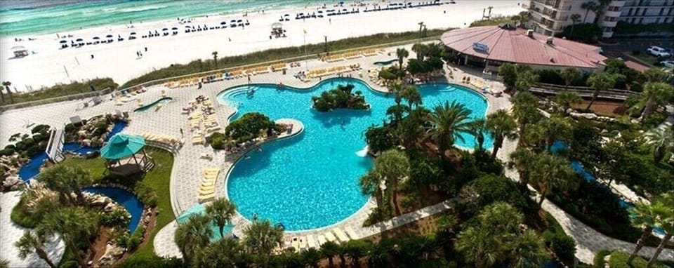 Lagoon Pool