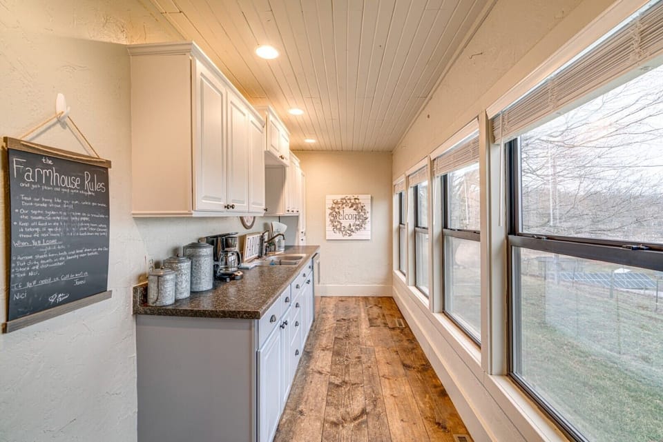 Butlers Pantry
