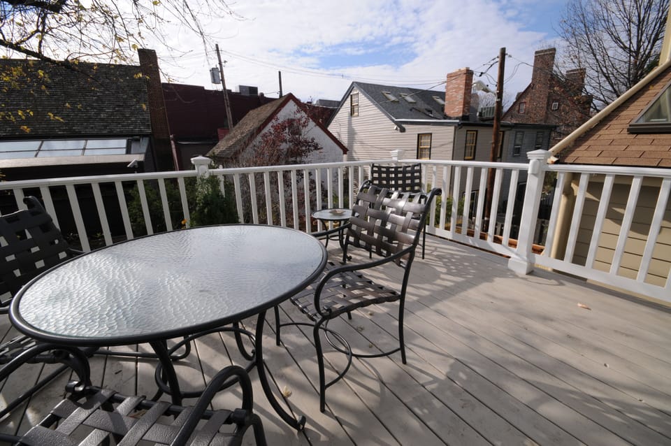 2nd Floor Deck