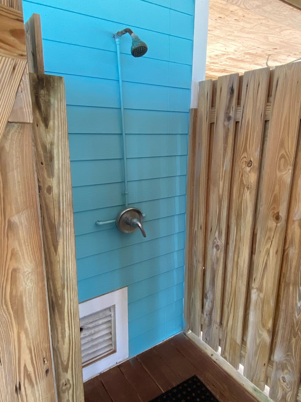 Outdoor shower 