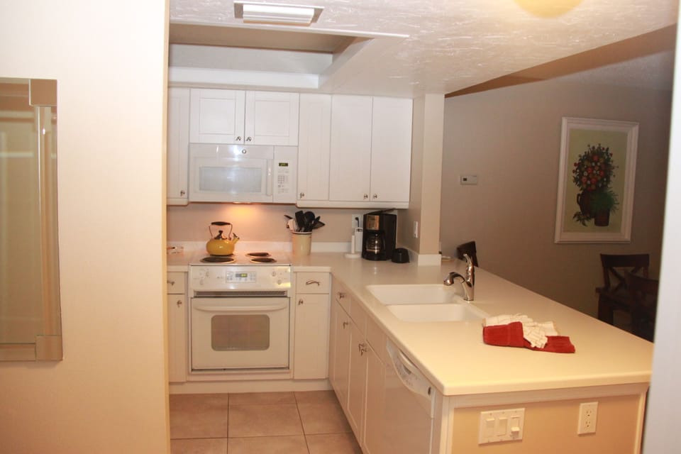 Kitchen was renovated in 2016