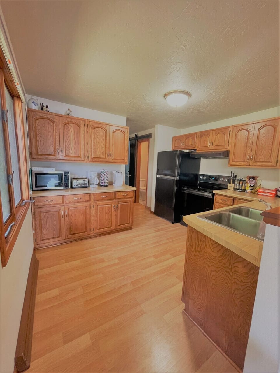 Kitchen - recently updated all appliances (refrigerator, oven and dishwasher)