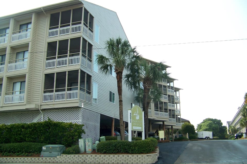 condo view from street