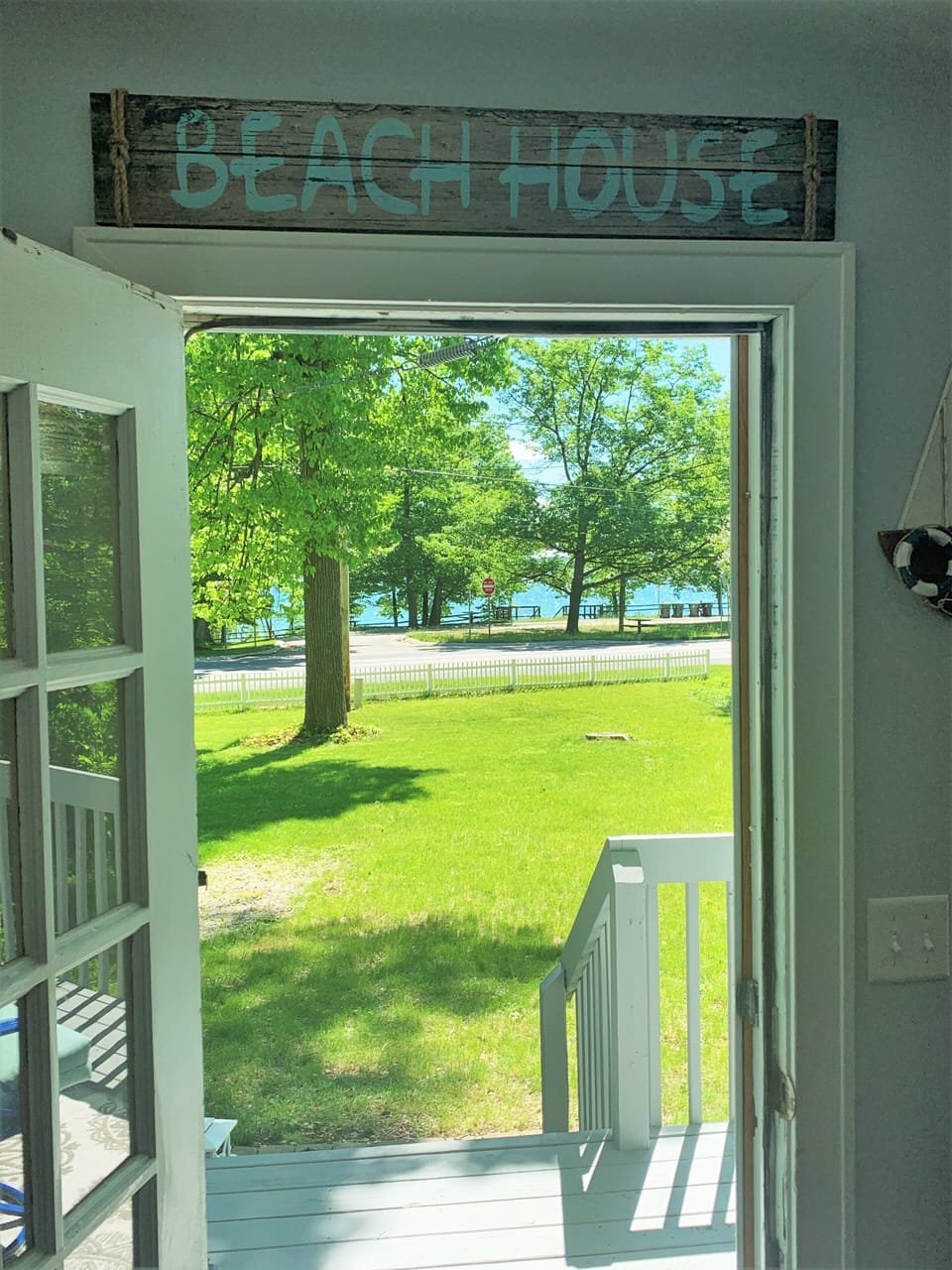 View from front door. plenty of space for everyone. Enjoy the front & backyard.