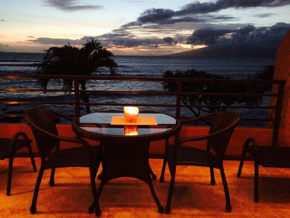 Sunset on our lanai.