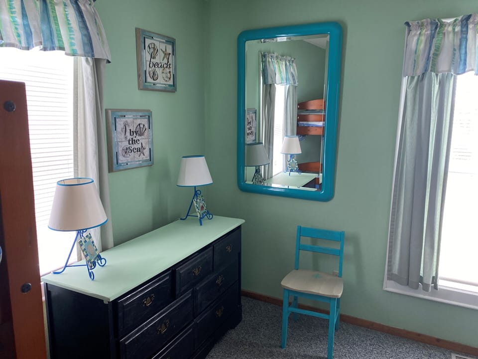 1st Floor Green Bunkbed room