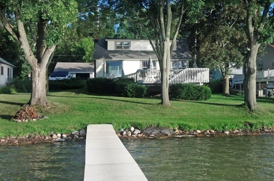 70" Pier