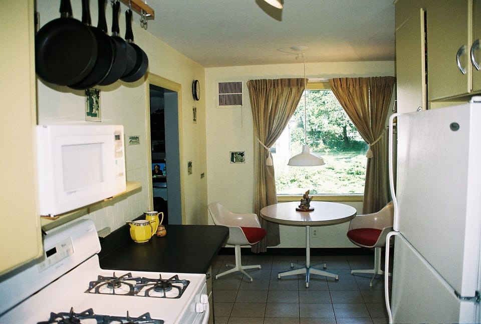 kitchen with eating area