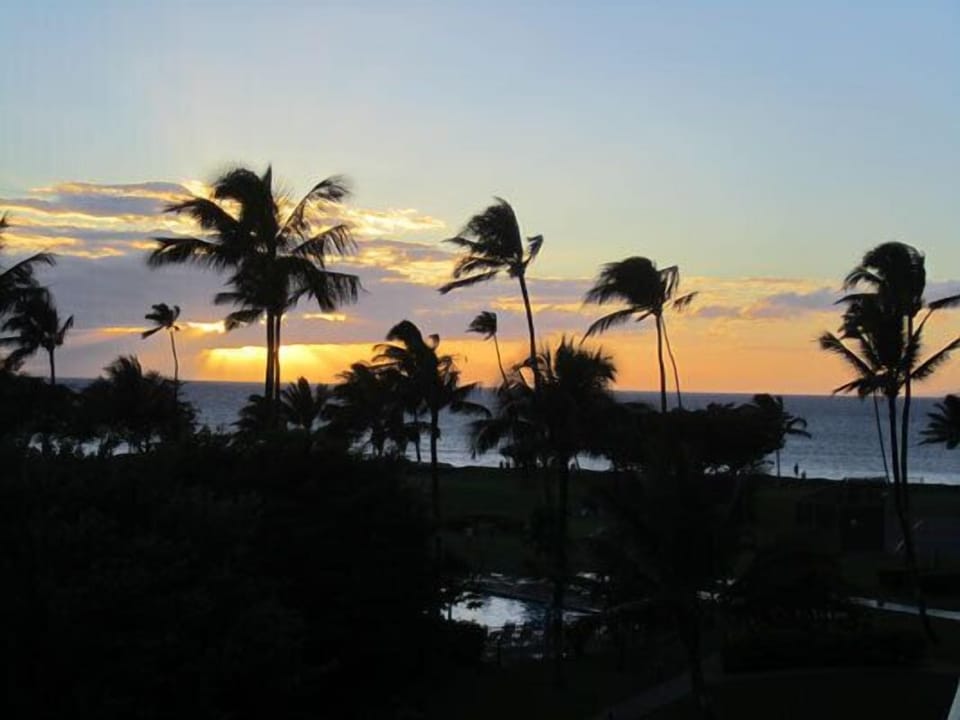 Watch beautiful sunsets right from the lanai