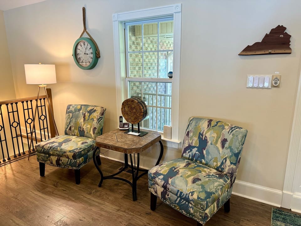 Family Room Reading Nook