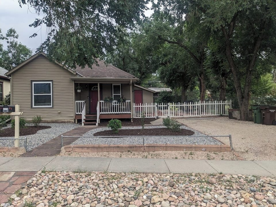 Summertime... short walk to OCC or scooter to Manitou Springs