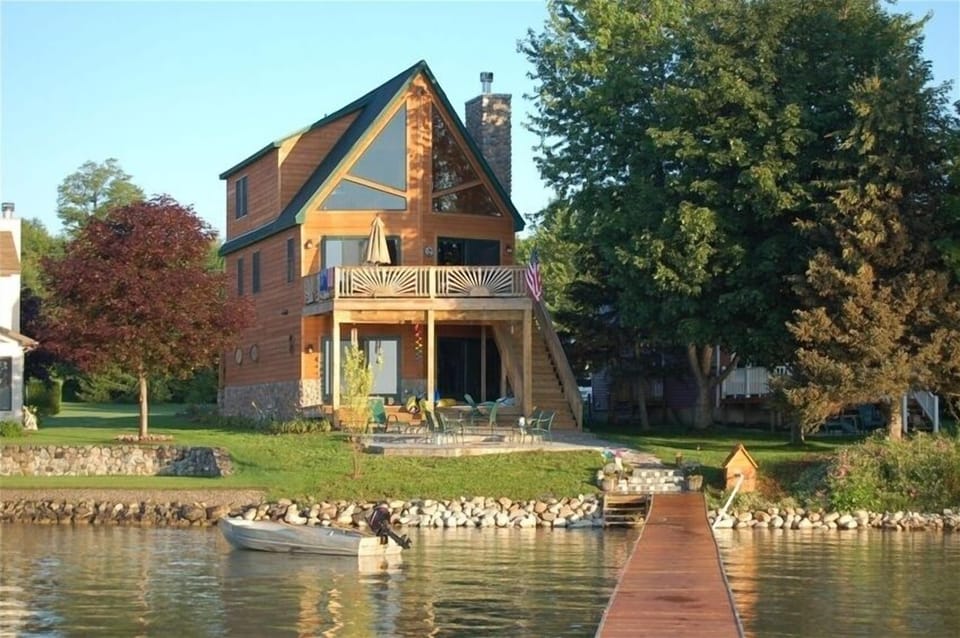 Cottage & Dock - View from the lake