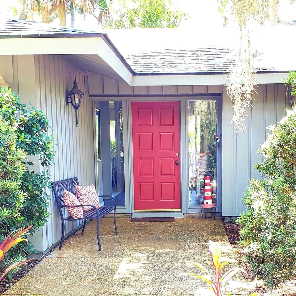 Our cheery red front door.