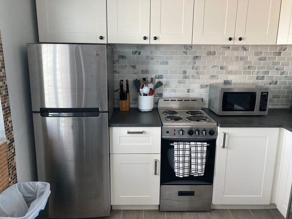 Fully equipped kitchn, for those who cook on vacation?!