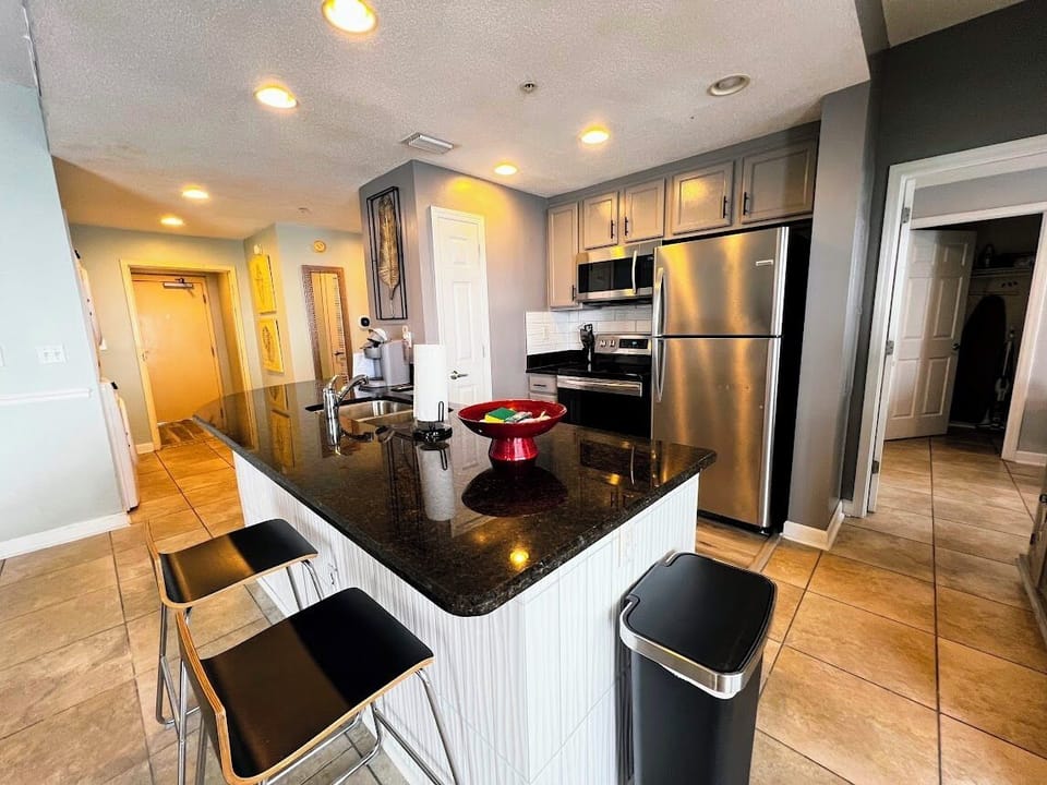 Another view of the kitchen