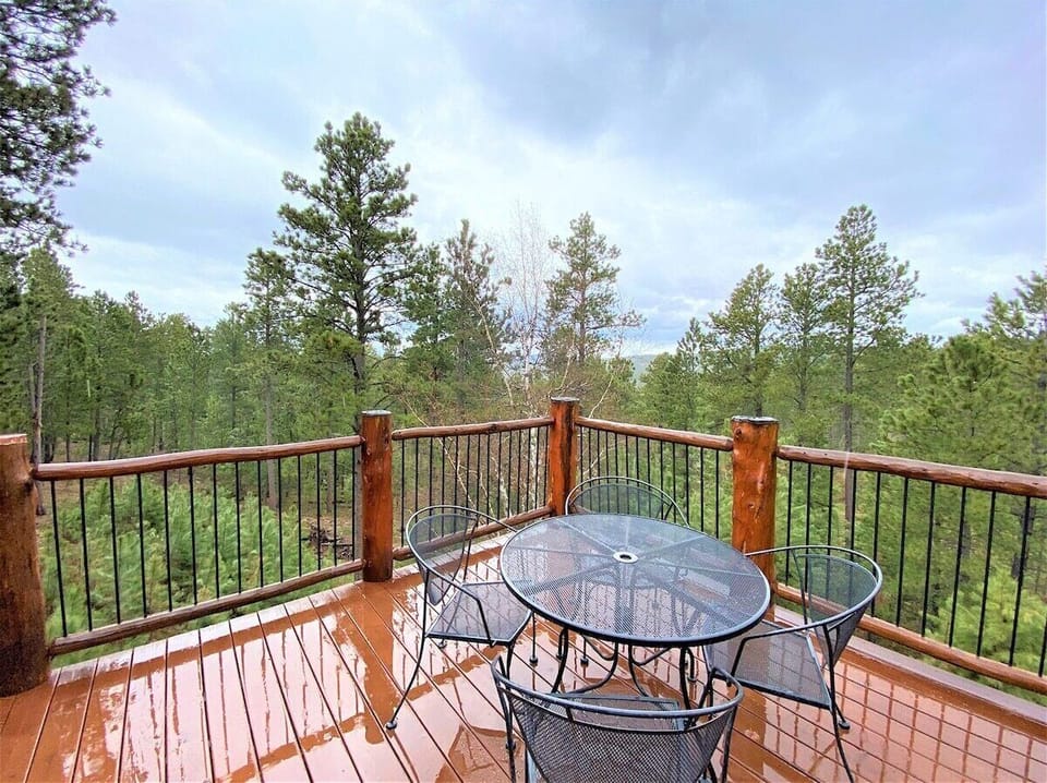 Large deck with great views