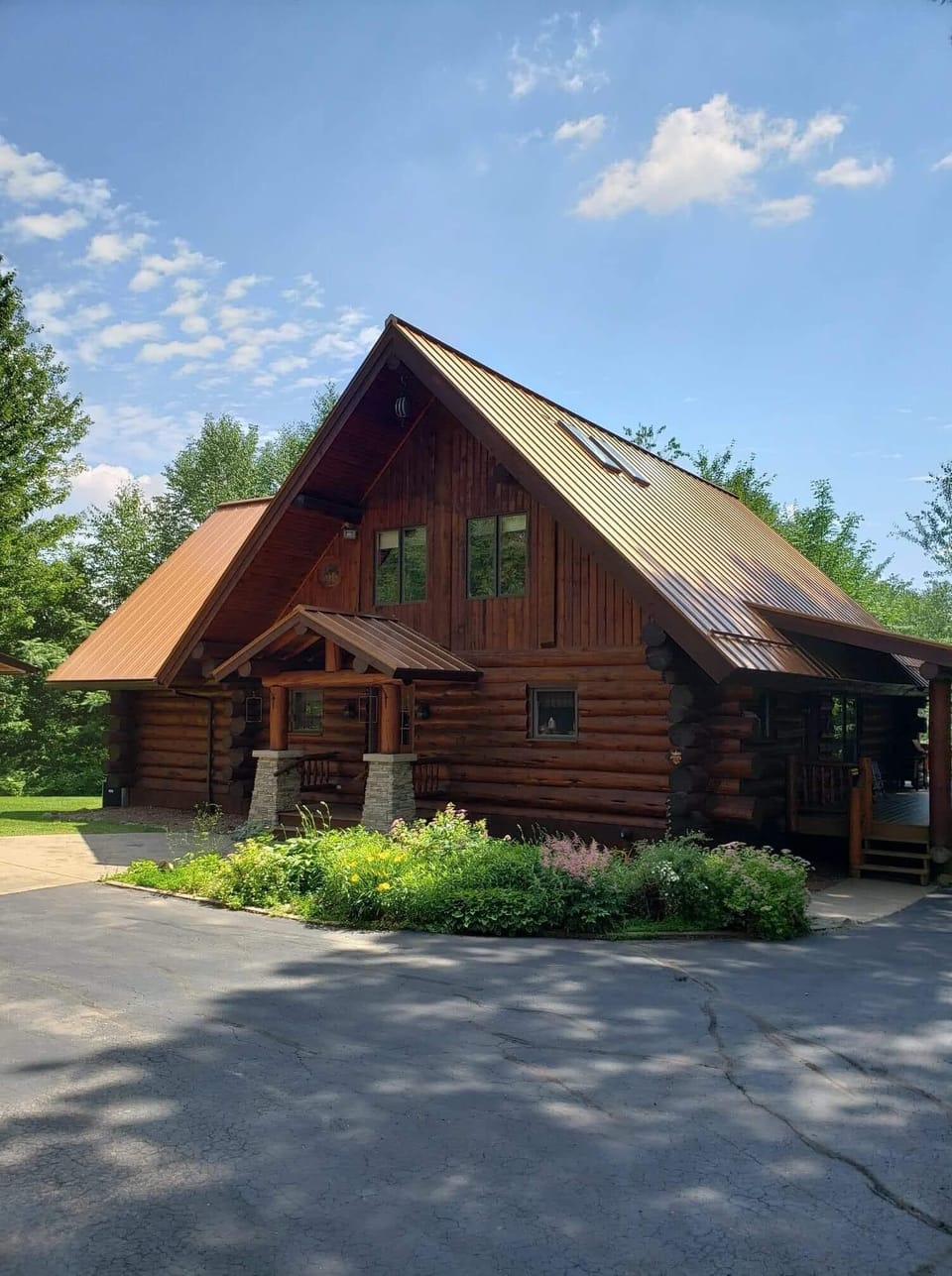 First view when driving into driveway.