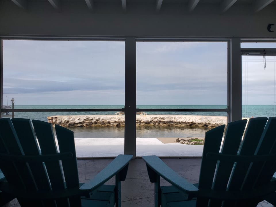 imagine sitting here!  Watching the tropical waters of the Florida Keys!