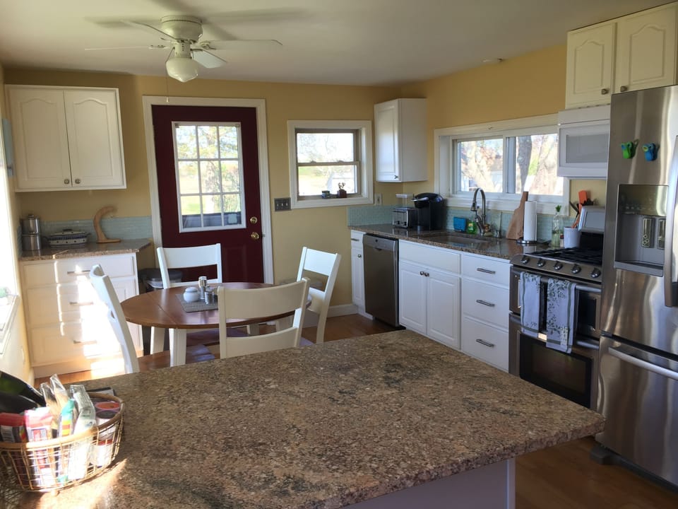 Spacious eat in kitchen