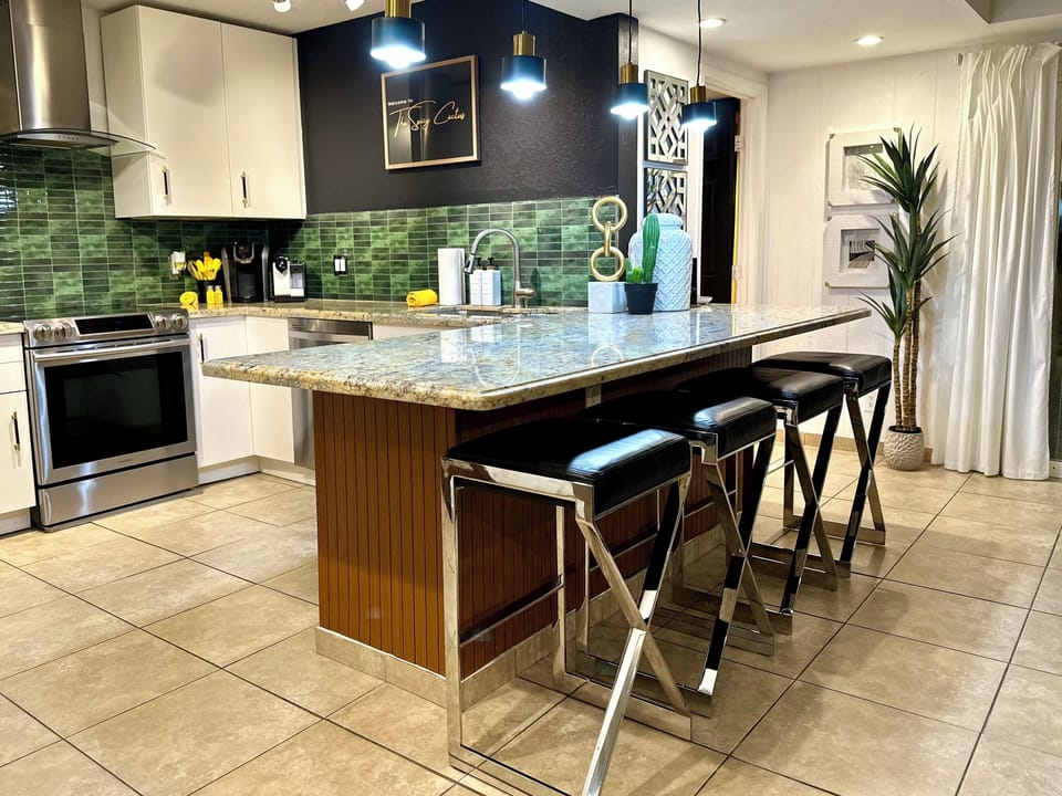 Kitchen with kitchen island