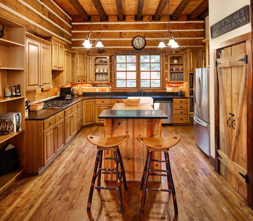 Full Professional Kitchen