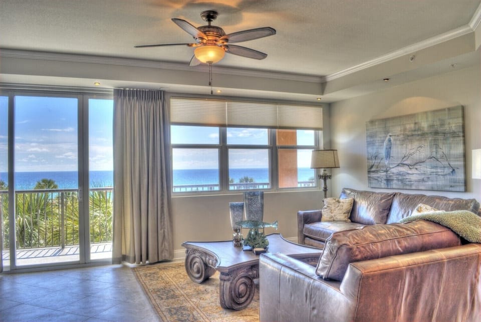 Living room view of Gulf