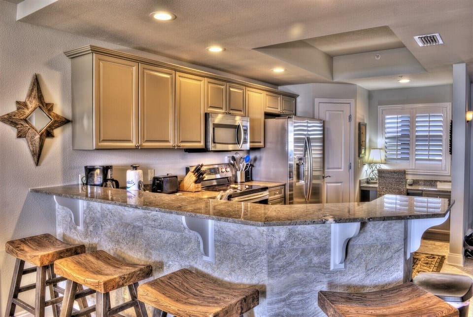 Large, spacious Kitchen