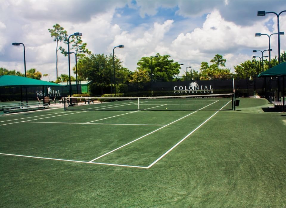 Tennis Courts - 8 Recently Resurfaced Lit Har Tru Courts 