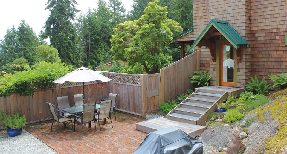 Private patio and entrance.