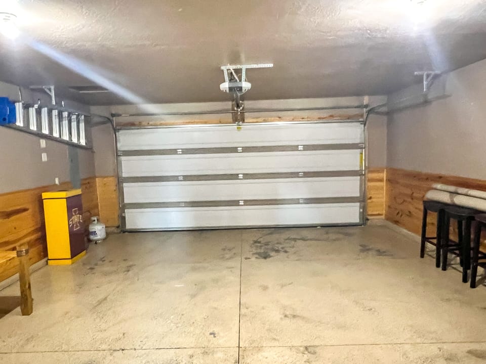 2 car garage
