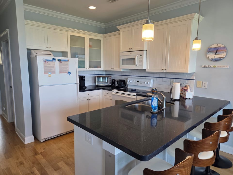 Fully stocked kitchen.