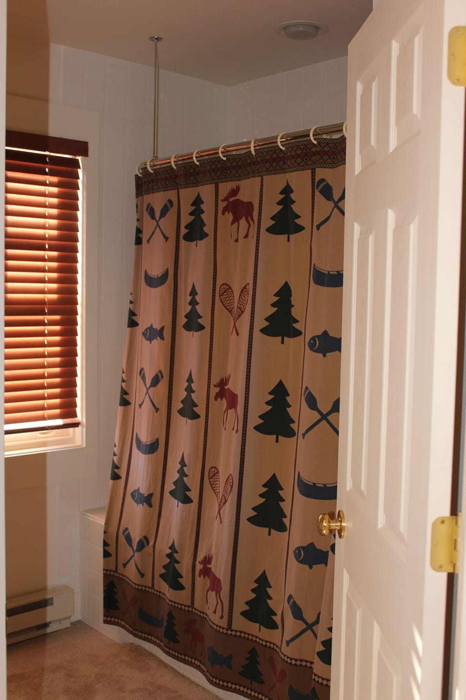 3rd floor tub and shower