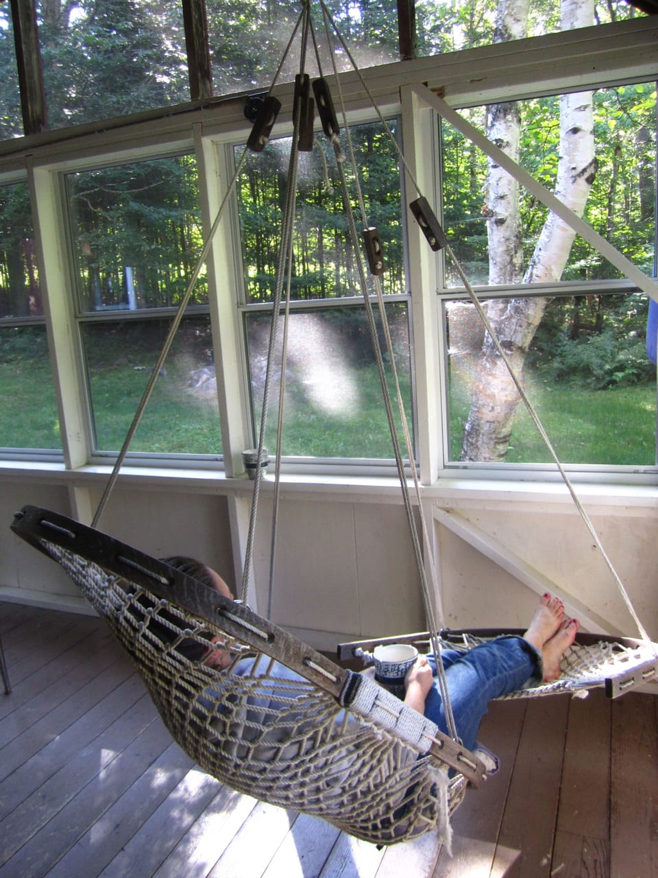porch swinging chair