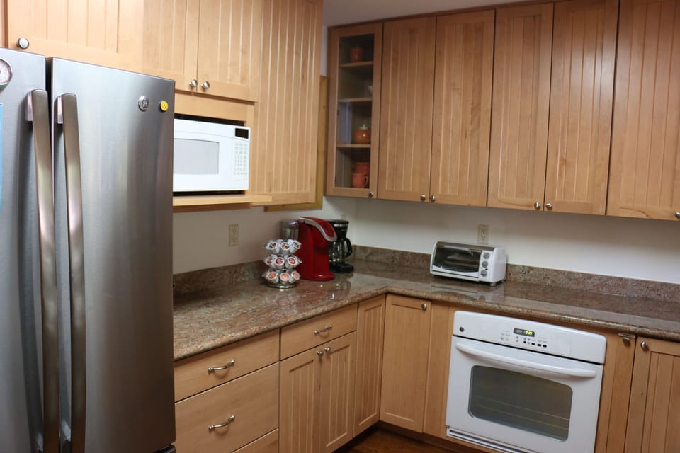 oven in pic no longer there