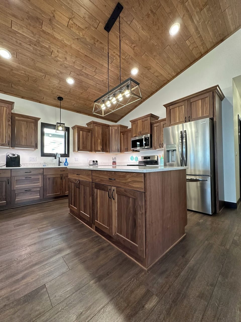 Kitchen with Island (Main Level).